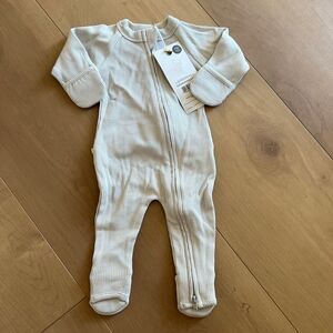 NWT Goumi Kids Stone Thermal Baby Footie SZ 0-3 mo Gray Bamboo Zippy Sleeper
